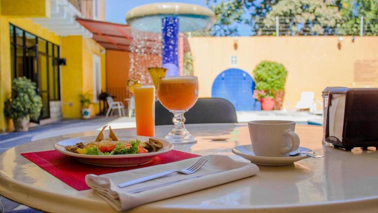 Hotel Oaxaca Dorado, Oaxaca Екстериор снимка