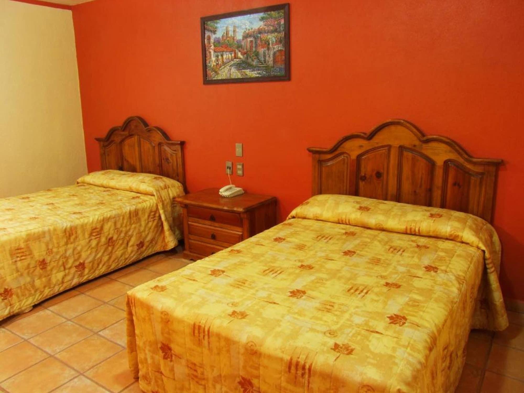 Hotel Oaxaca Dorado, Oaxaca Екстериор снимка